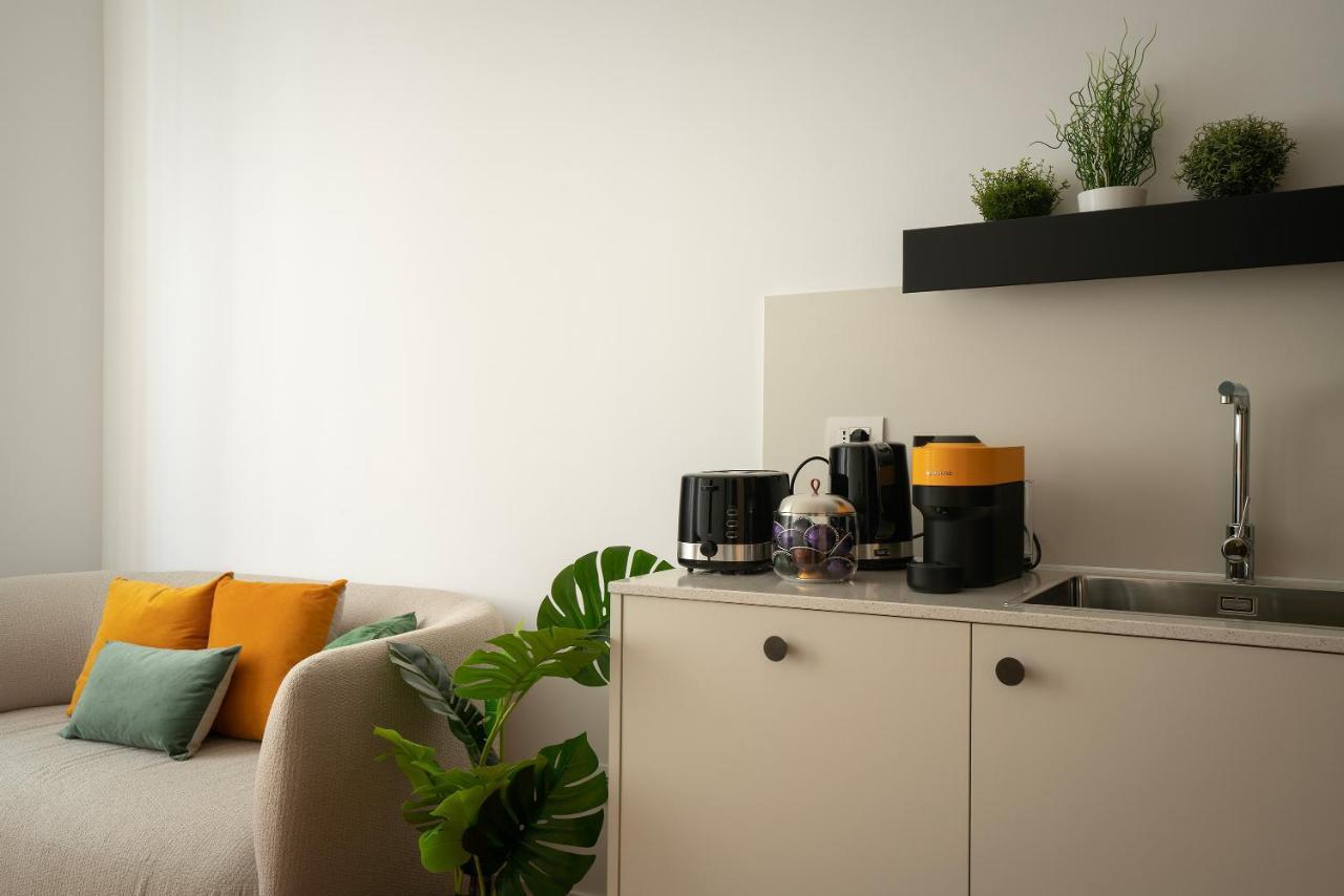 Bourgie Apartment Мілан Екстер'єр фото