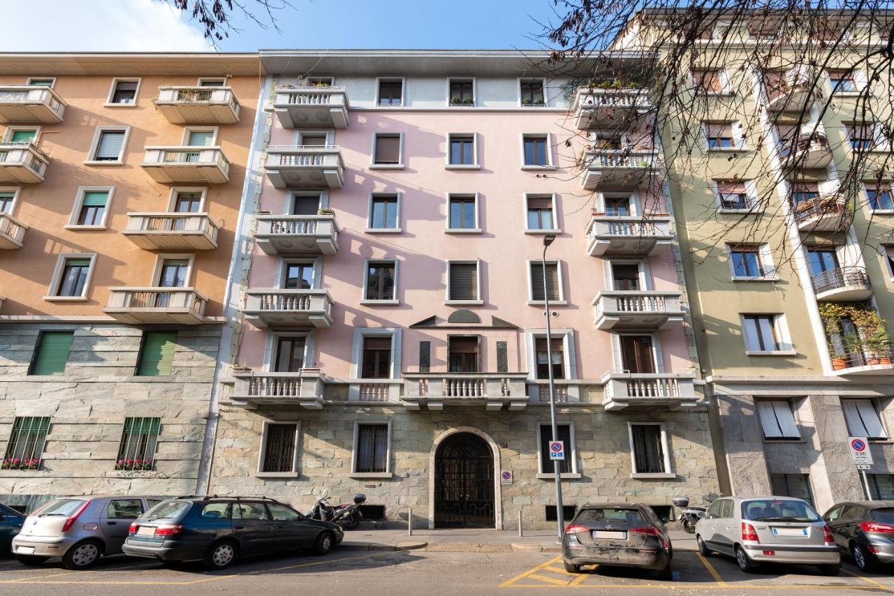 Bourgie Apartment Мілан Екстер'єр фото